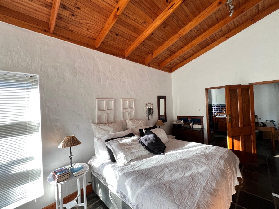 To Let 4 Bedroom Property for Rent in C Place Eastern Cape